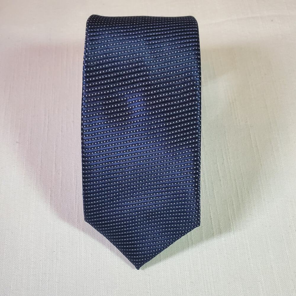 Croft & Barrow Mens Silk Necktie Blue Patterned Suit Dress Tie All Occasions